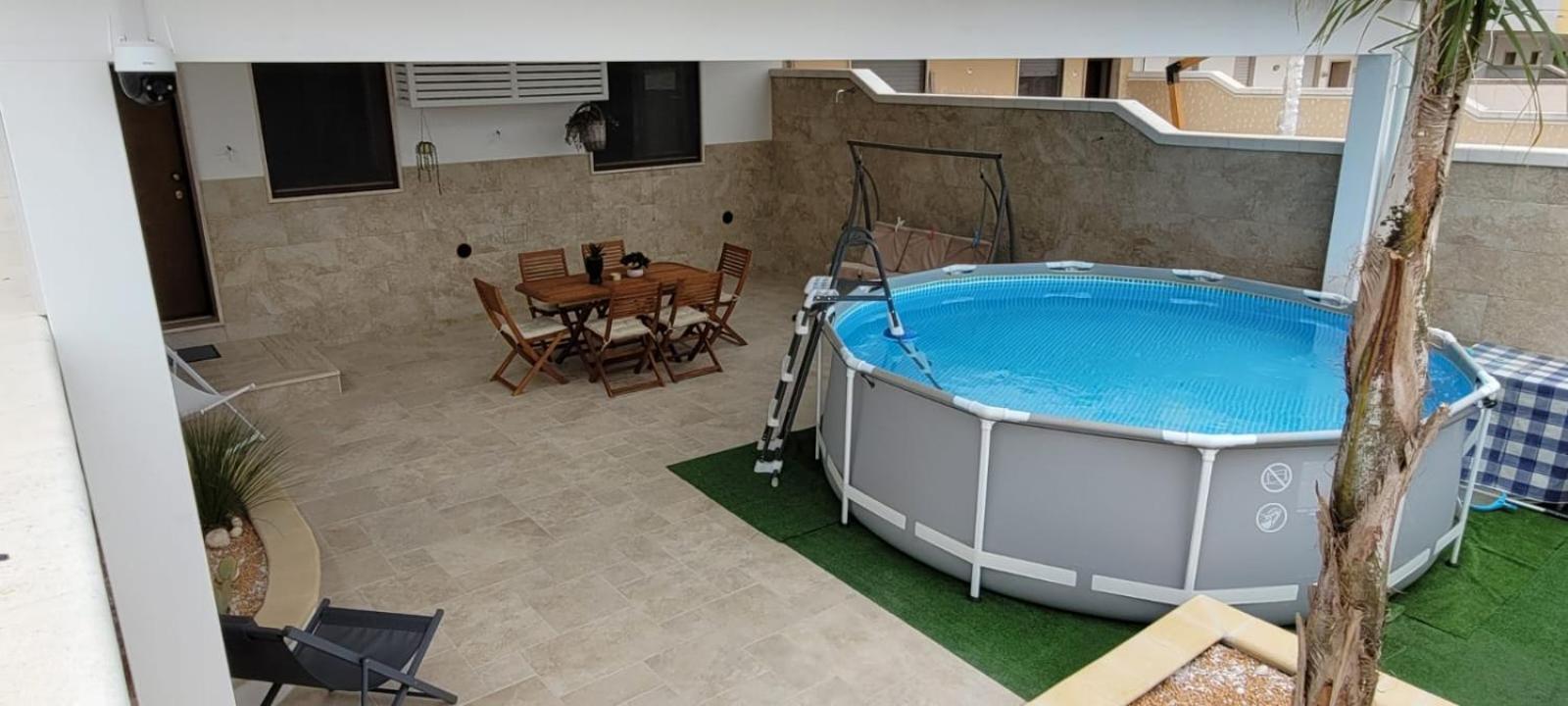 Moon Luxury เลชเช ภายนอก รูปภาพ